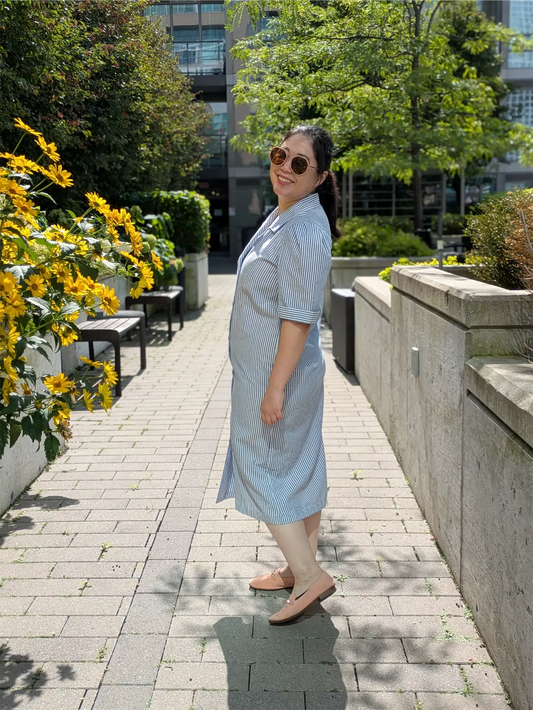 Blue Vintage 80s Seersucker Stripe Dress: Cottagecore Shirtdress (Size S/M)