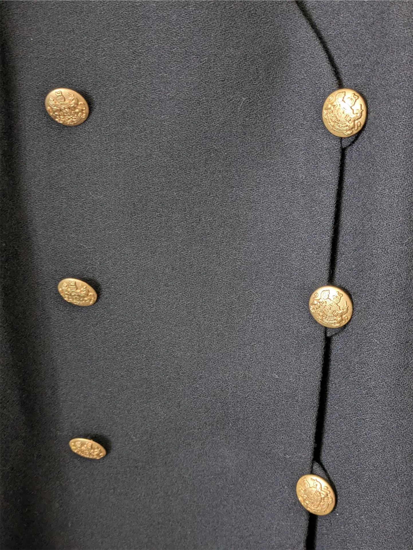 Black 80s Vintage Blazer - Dark Academia, Preppy, or Old Money Look (Size M/L)