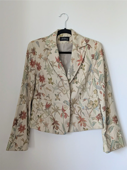 Beige Floral Vintage Blazer - Nature Tapestry / Flower Embroidery (Size S/M)