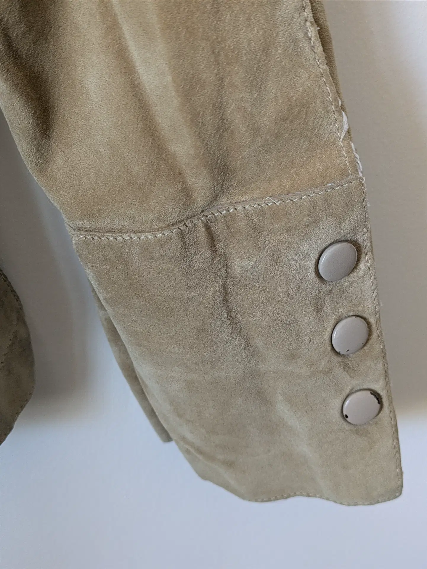 Beige Danier Suede Shirt / Jacket (Size XS)