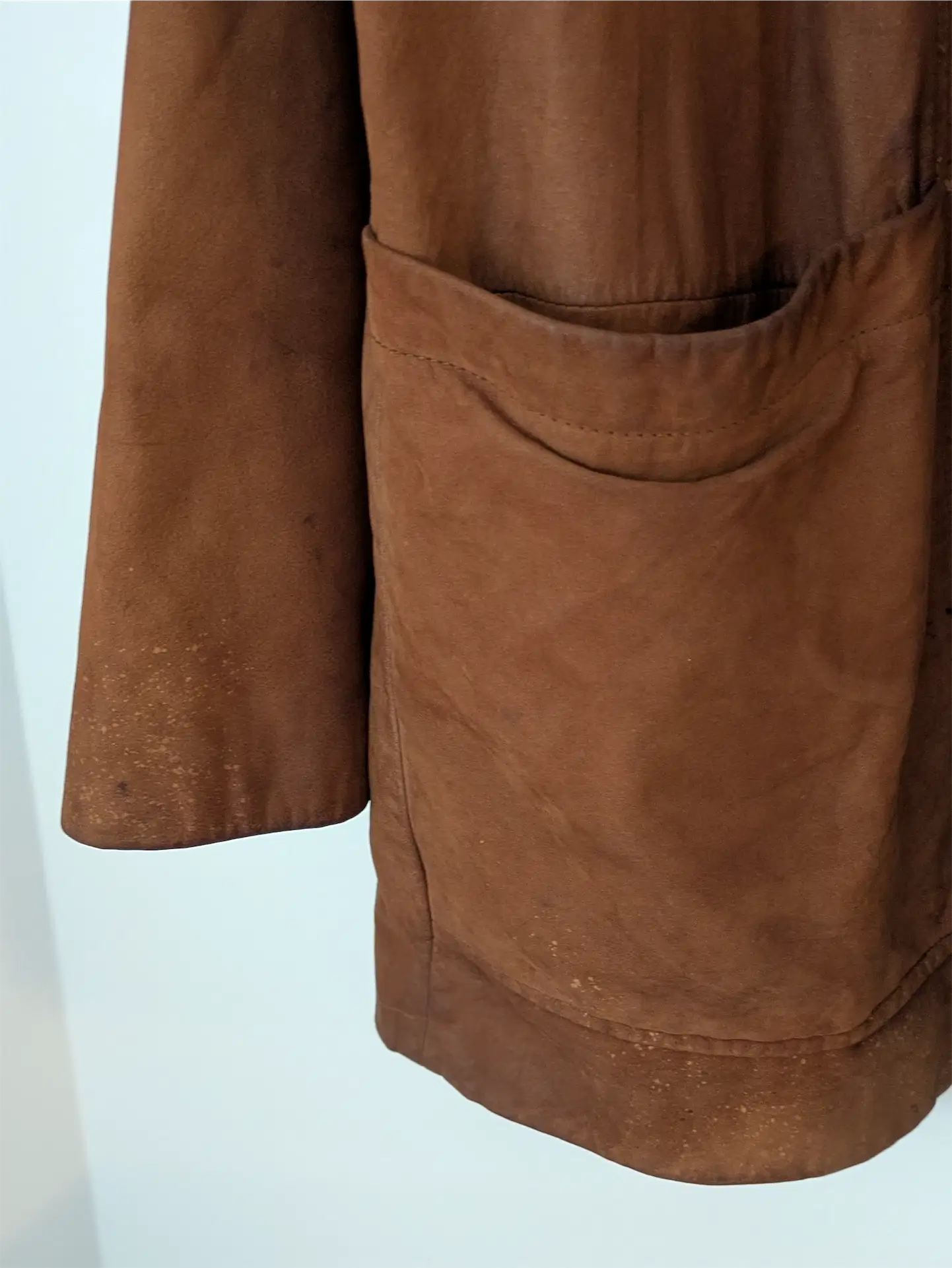 Brown Vintage Leather Coat - Danier (Men's Size XL / XXL)
